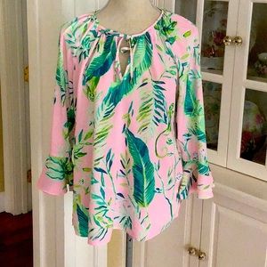 Lilly Pulitzer Top size medium